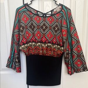 Sushi Flower Multicolor Flowy Sleeve Floral Blouse with Tie Back Women’s M